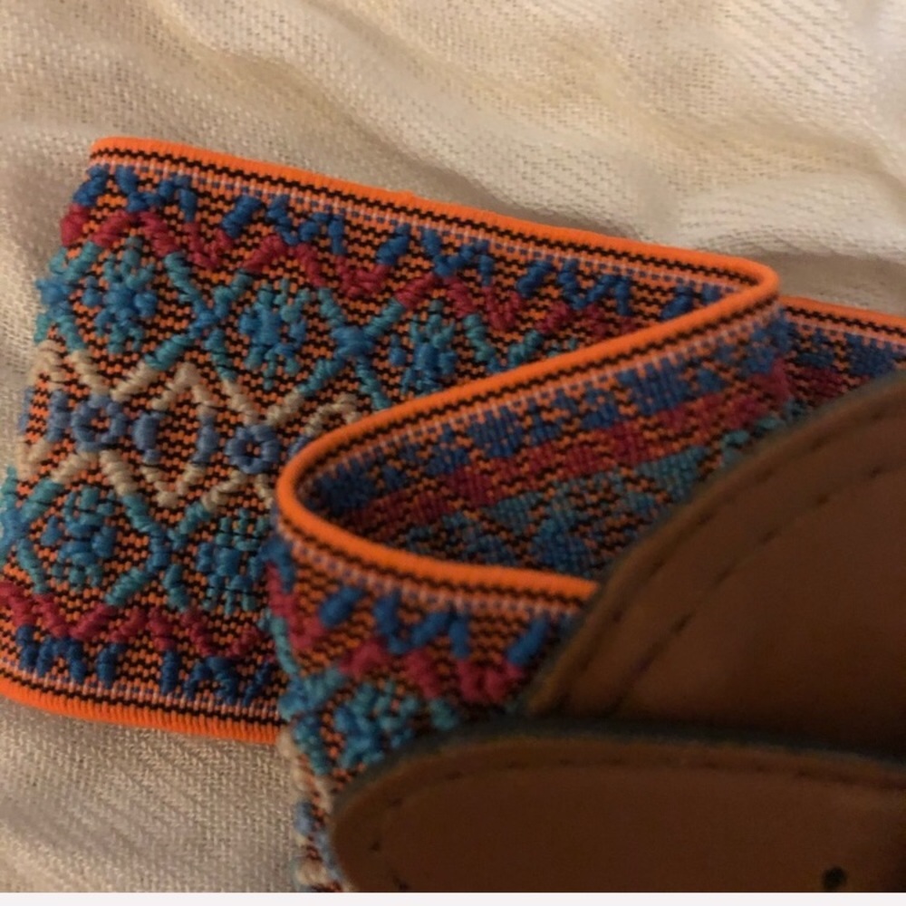 BELT - Picture 4 of 6